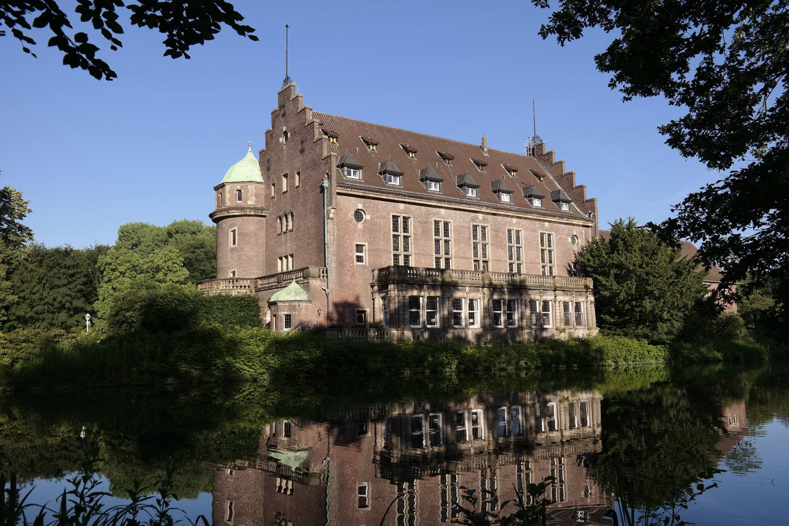 Wasserschloss Wittringen 2 Gladbeck 1 3 scaled
